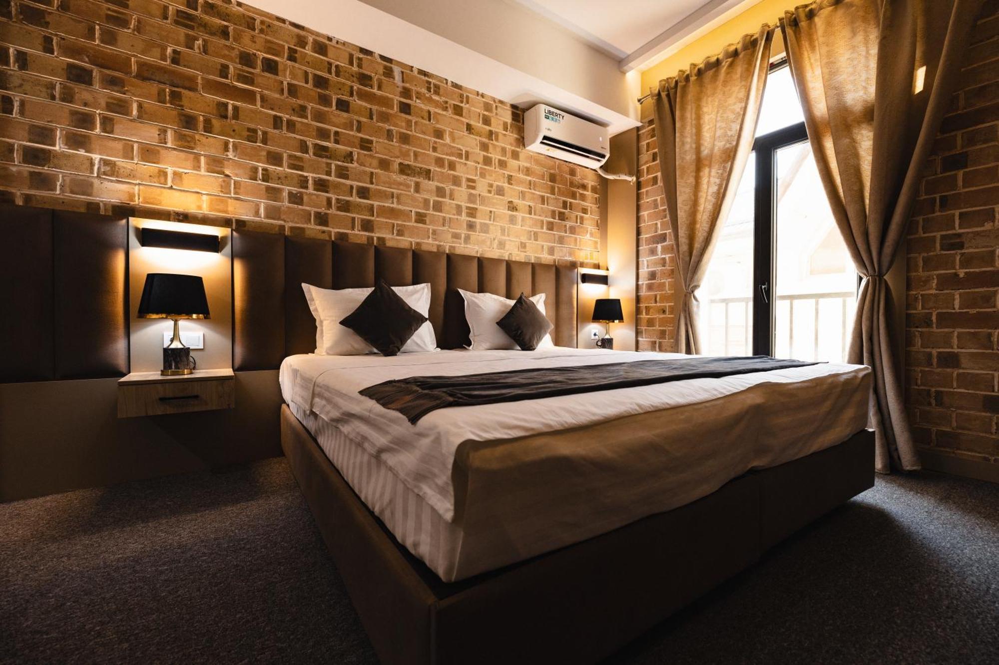 Art Air Hotel Ташкент Екстериор снимка